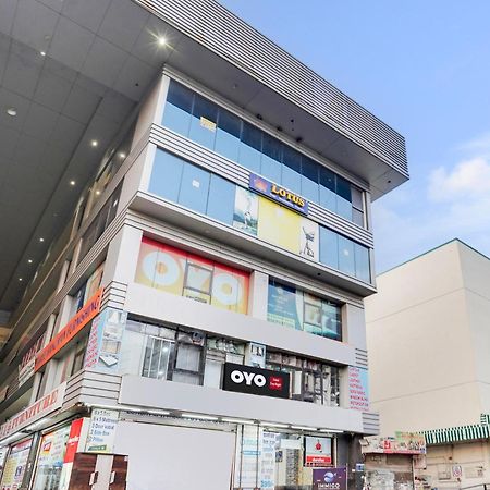 Hotel O Day Night Rooms سورات المظهر الخارجي الصورة