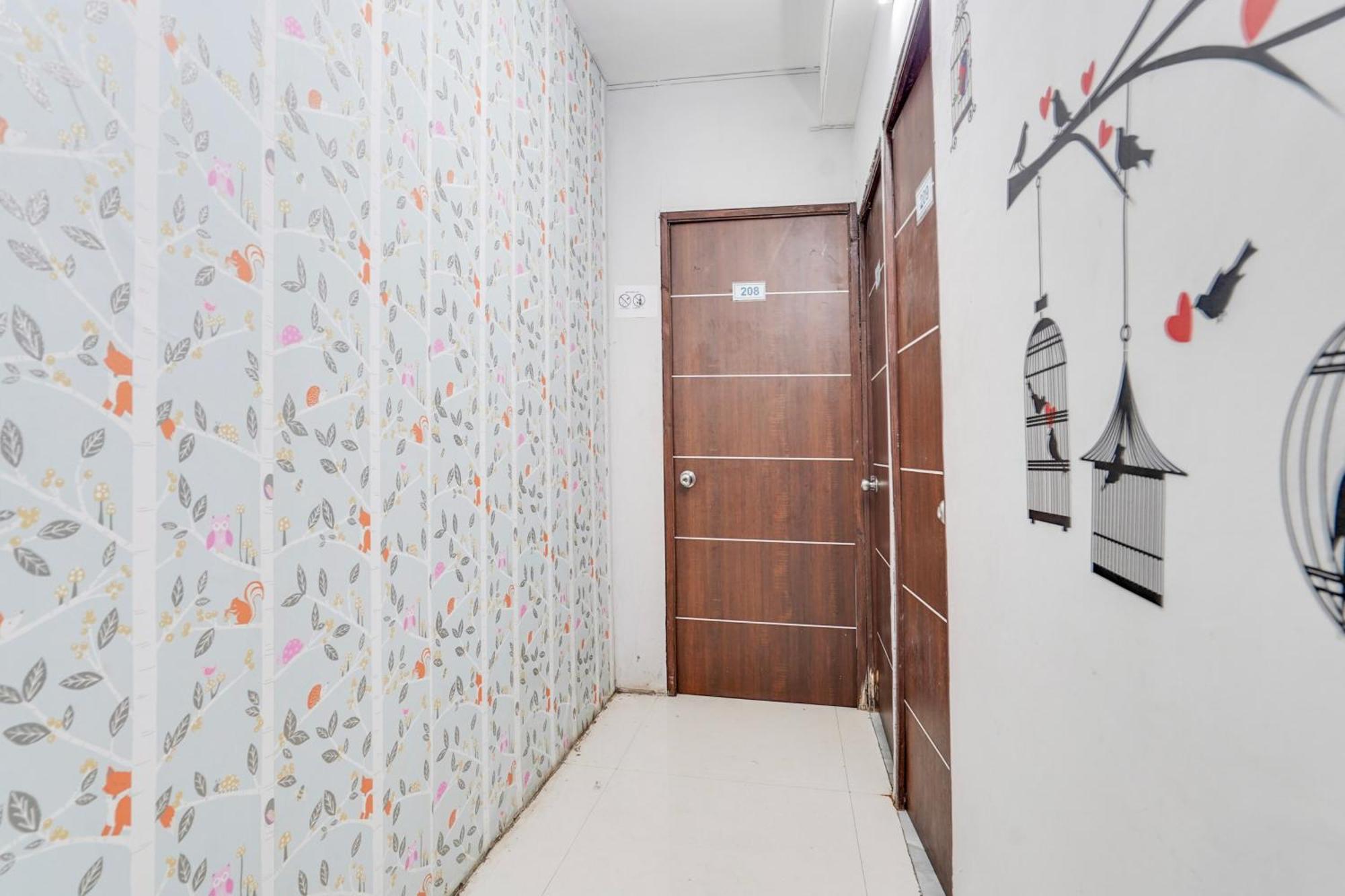 Hotel O Day Night Rooms سورات المظهر الخارجي الصورة