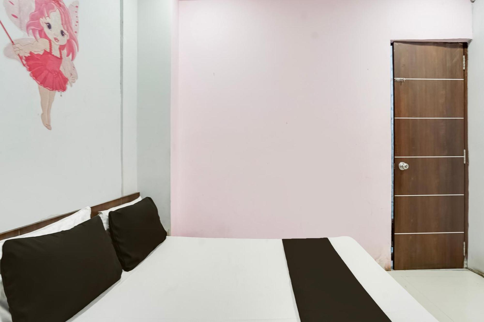 Hotel O Day Night Rooms سورات المظهر الخارجي الصورة
